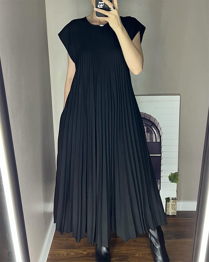 Joline- Timeless and Comfortable Dress