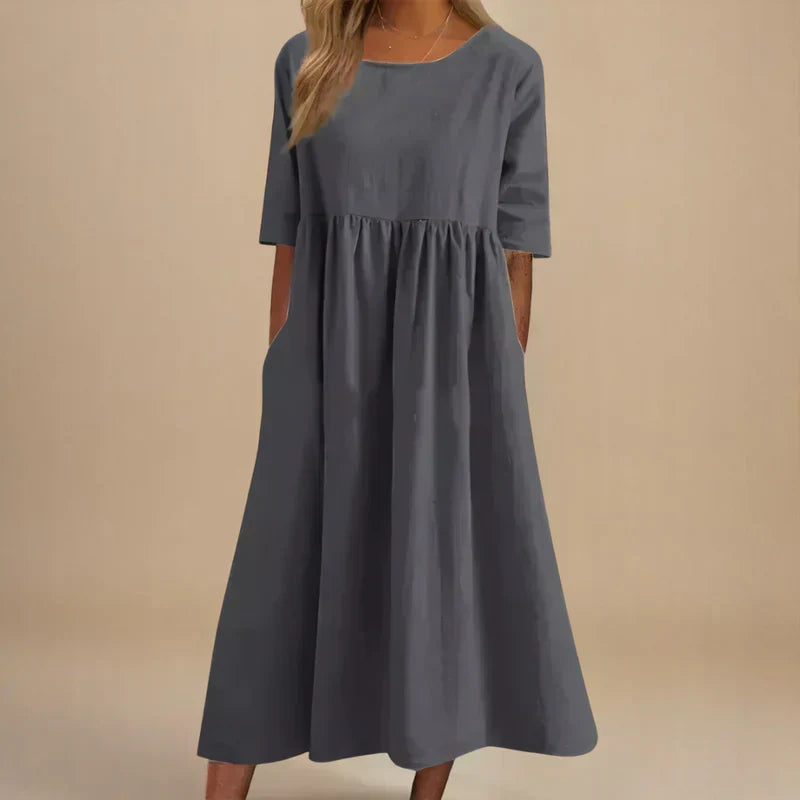 Sofia - Flattering Dress